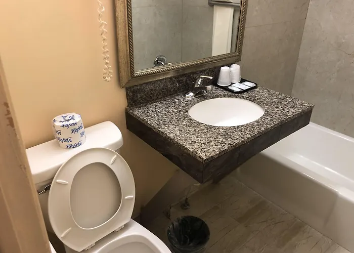 By Oyo Inn
