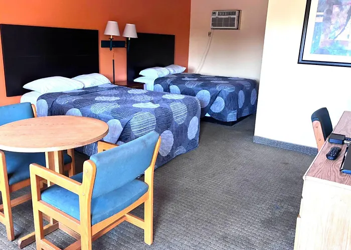 Inn By Oyo Canton